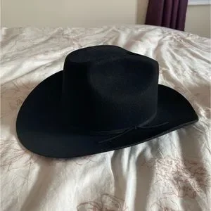 Wyeth by Todd Magill | Accessories | Bnwt Wyeth Blaze In  display picture 1